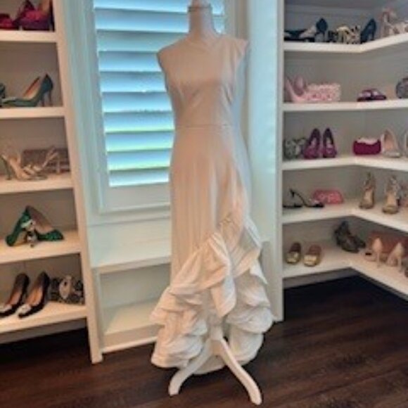 Elegant White Ruffle Hem Gown – Wedding or Party Ready - Picture 5 of 7